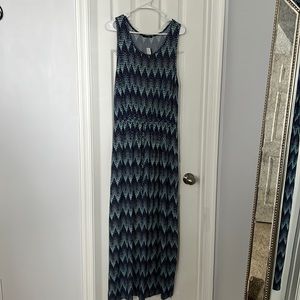 Paper moon maxi dress size large